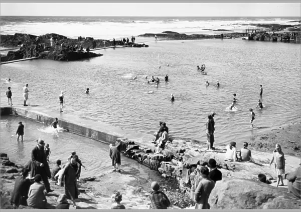 Summerleaze Bathing Pool, Bude, August 1930