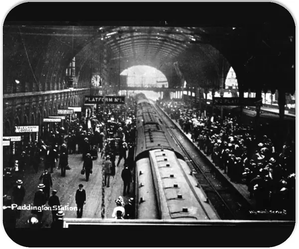 Platform 1 at Paddington Station, c. 1910
