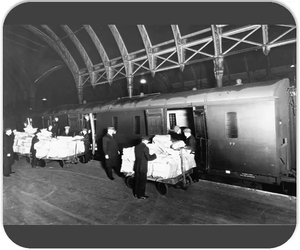 Newspaper Train on Platform 4 at Paddington Station, 1937