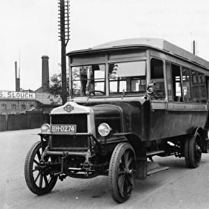 GWR Road Vehicles Photographic Print Collection: Road Motor Vehicles