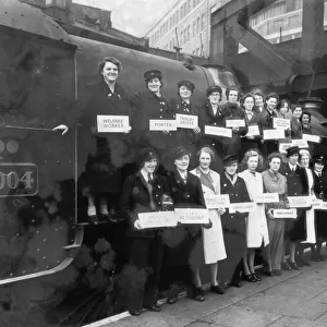 Female wartime workers, 1943