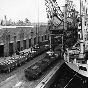Docks Metal Print Collection: Cardiff Docks