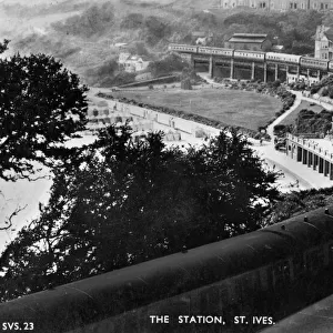 Cornwall Stations Photographic Print Collection: St Ives Station