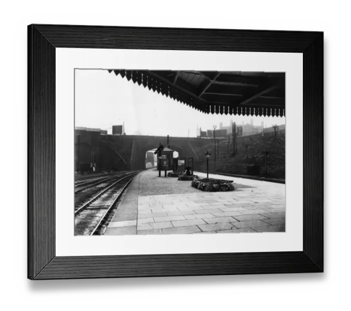 Framed Print : Dudley Station, Worcestershire, c. 1950s