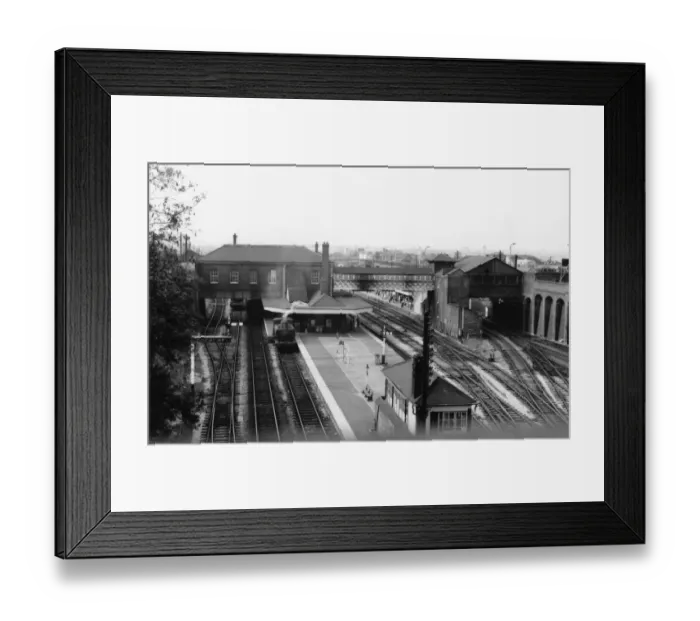 Framed Print : Dudley Station, Worcestershire, c. 1955