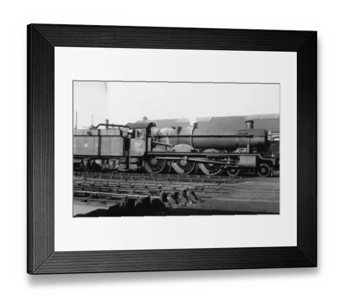 Framed Print : Hall Class locomotive No. 5951, Clyffe Hall