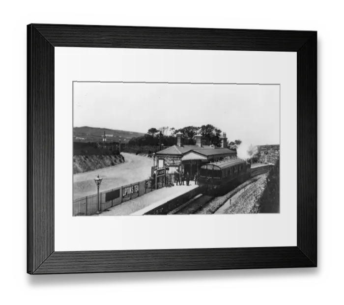 Framed Print : St Agnes Station, Cornwall, c. 1910 Framed Print : St Agnes Station, Cornwall, c. 1910