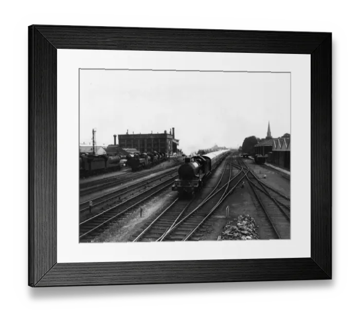 Framed Print : Castle Class locomotive No. 4087, Cardigan Castle at Swindon Works, 1929 Framed Print : Castle Class locomotive No. 4087, Cardigan Castle at Swindon Works, 1929