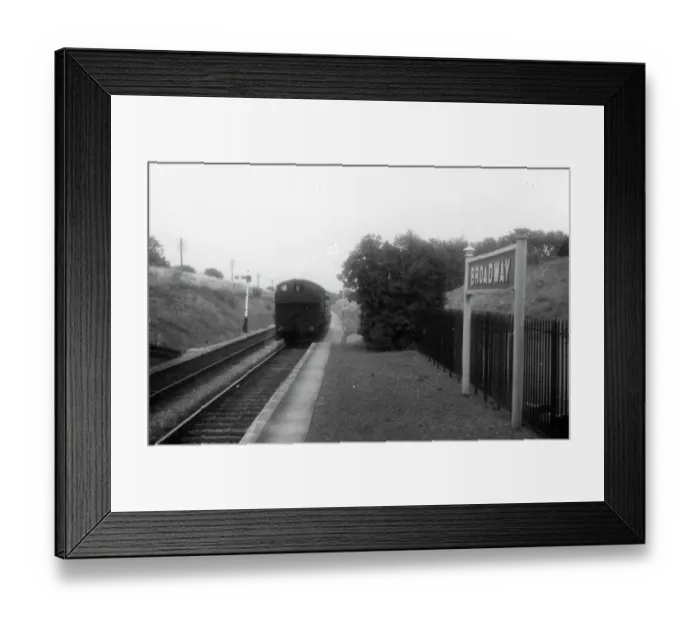Framed Print : Pannier Tank No. 9445 Entering Broadway Station, July 1959 Framed Print : Pannier Tank No. 9445 Entering Broadway Station, July 1959
