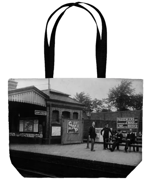 Evesham Station, Worcestershire, c. 1910