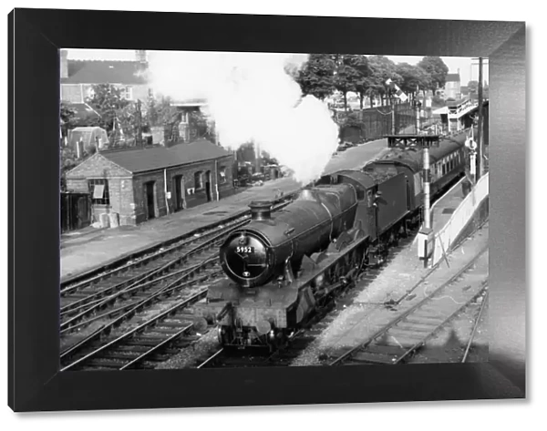 Loco No. 5952 at Evesham Station, Worcestershire, c. 1960