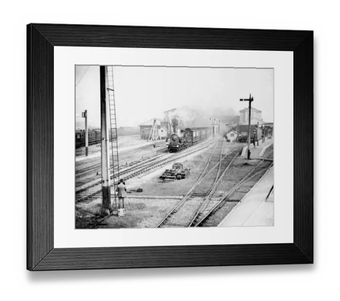 Framed Print : View of Swindon Station, 1895