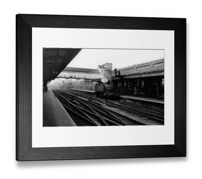 Framed Print : Worcester Shrub Hill, Worcestershire, c. 1950s