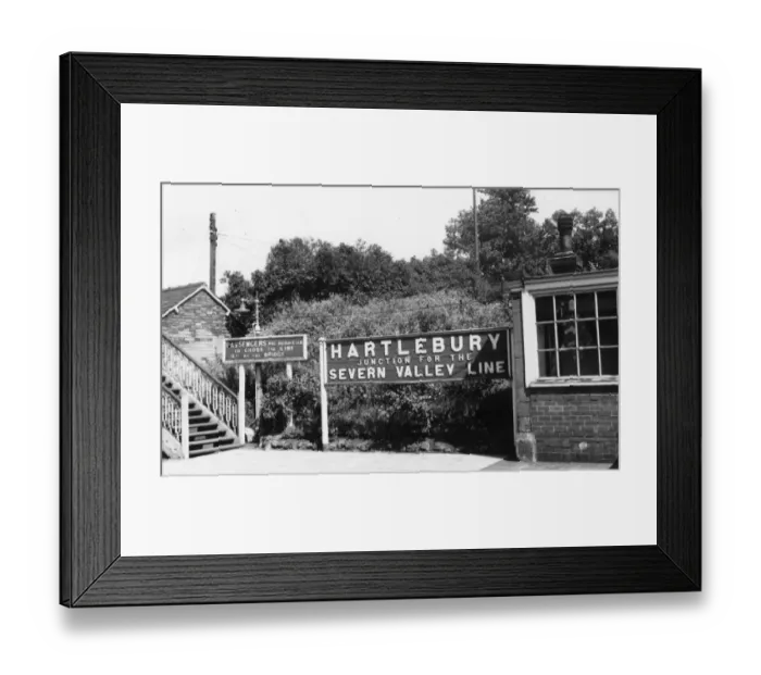Framed Print : Hartlebury Station Nameboard