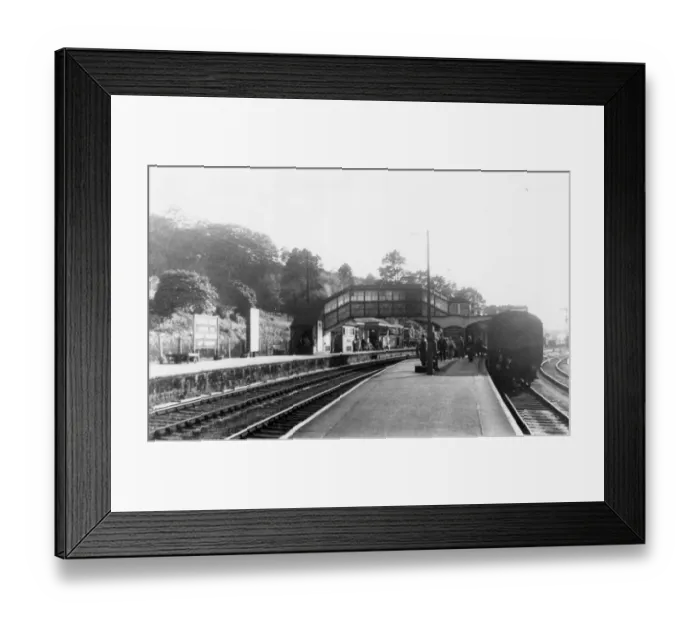 Framed Print : Bodmin Road Station, 1954 Framed Print : Bodmin Road Station, 1954