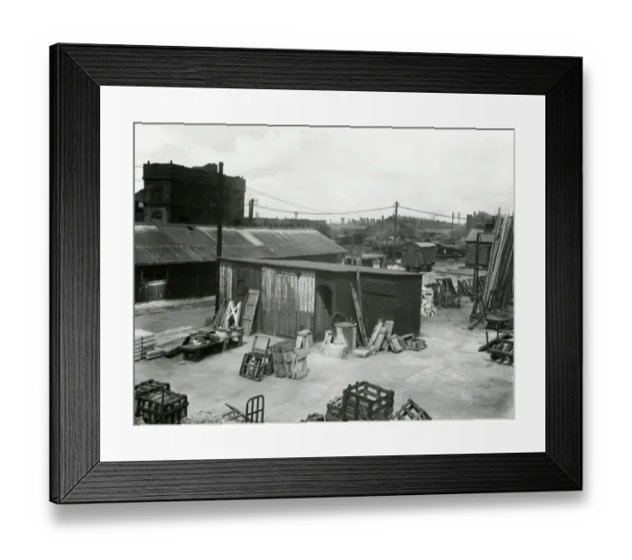 Framed Print : D Shop (Masons Yard)