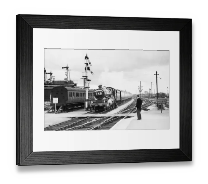 Framed Print : The Torbay Express at Taunton Station, Somerset, c. 1939