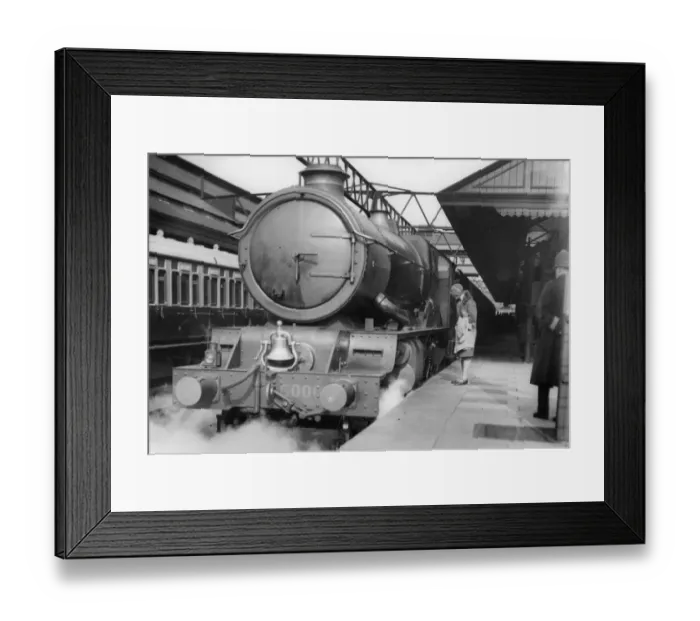 Framed Print : King George V at Plymouth North Road Station, 1931 Framed Print : King George V at Plymouth North Road Station, 1931