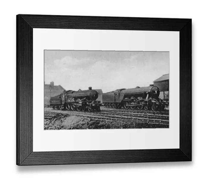 Framed Print : GWR Pendennis Castle and LNER, Flying Fox at Kings Cross, 1925 Framed Print : GWR Pendennis Castle and LNER, Flying Fox at Kings Cross, 1925