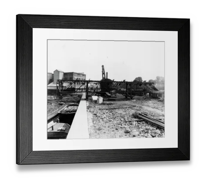 Framed Print : Brentford Docks, c1920