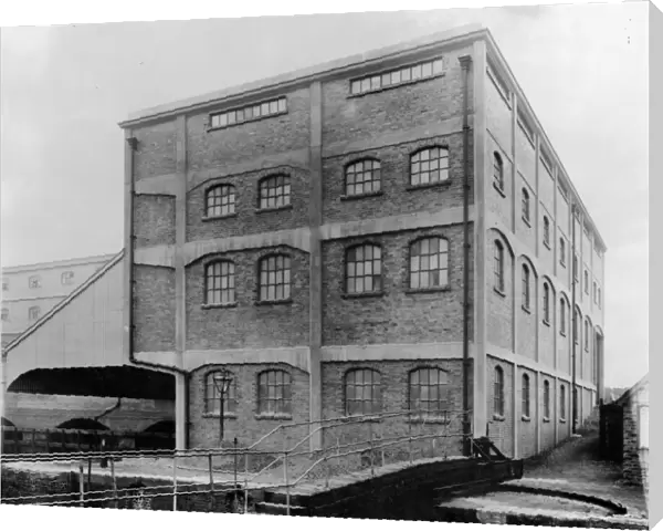 Brentford Docks warehouse, c1920