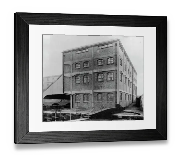 Framed Print : Brentford Docks warehouse, c1920