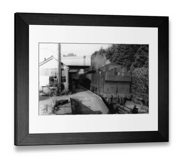 Framed Print : Stow-on-the-Wold Station, Gloucestershire, c. 1950s