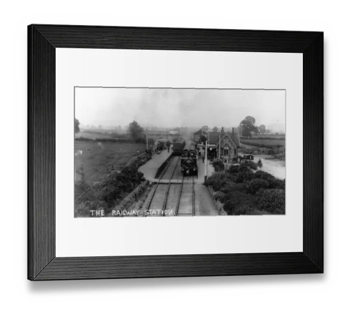 Framed Print : Bourton-on-the-Water Station, Gloucestershire, c. 1910