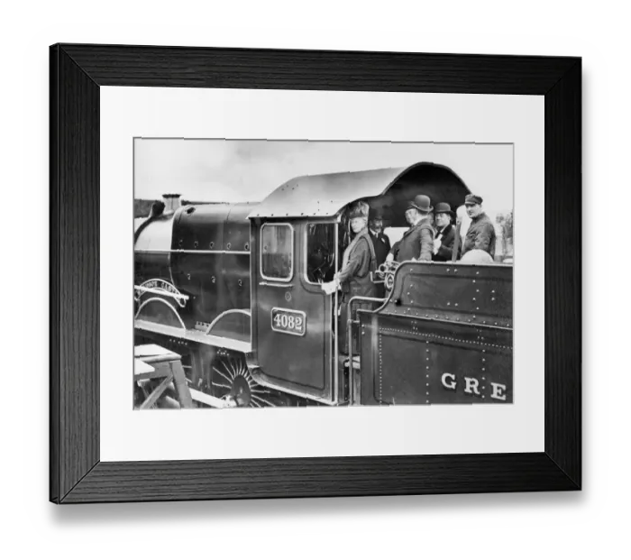 Framed Print : King George V and Queen Mary on the footplate of locomotive No