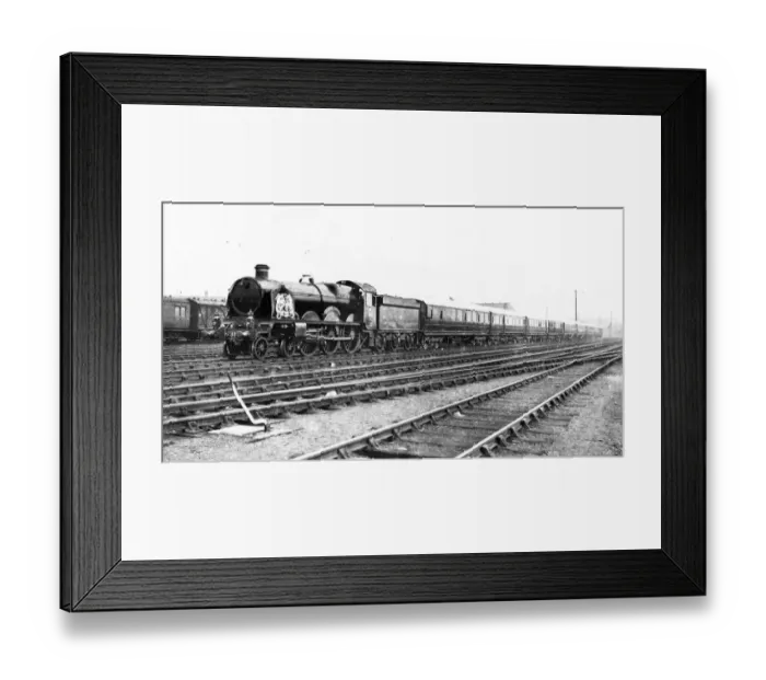Framed Print : Windsor Castle hauling King George Vs funeral train, 1936 Framed Print : Windsor Castle hauling King George Vs funeral train, 1936