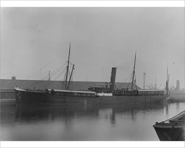 SS Africa at Tilbury Docks, September 1915