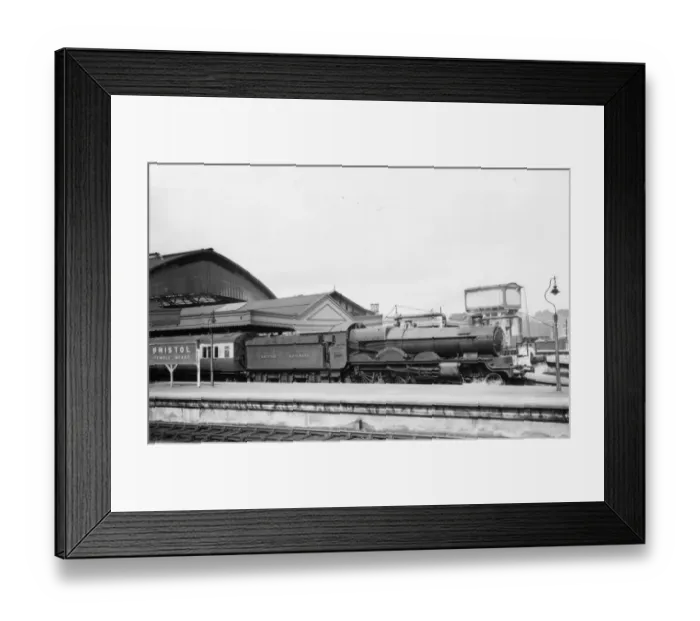 Framed Print : Star Class Locomotive, No. 4019, Knight Templer Framed Print : Star Class Locomotive, No. 4019, Knight Templer