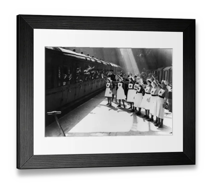 Framed Print : Paddington Station, c1940 Framed Print : Paddington Station, c1940
