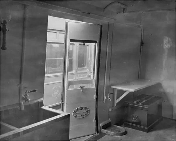 Kitchen Car of No. 16 Ambulance train, April 1915