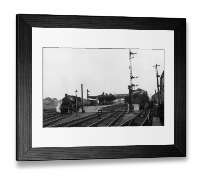 Framed Print : Whitchurch Station, Shropshire Framed Print : Whitchurch Station, Shropshire