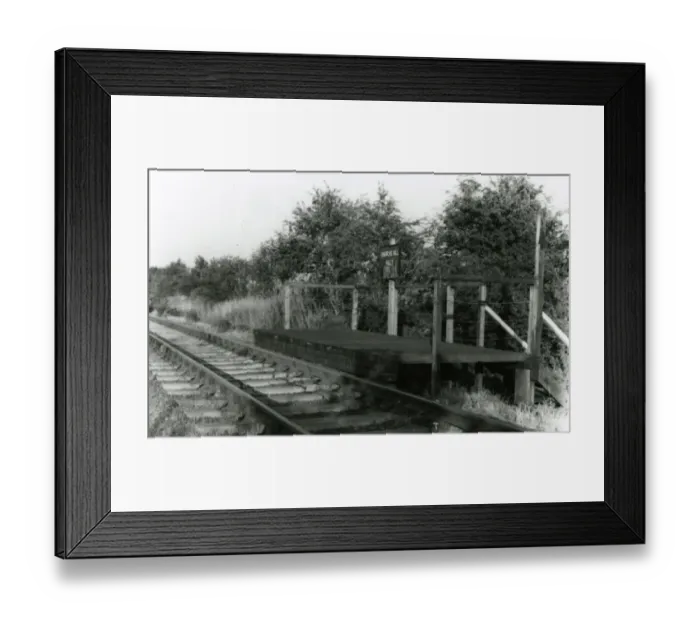 Framed Print : Churchs Hill Halt, Gloucestershire, c. 1960 Framed Print : Churchs Hill Halt, Gloucestershire, c. 1960