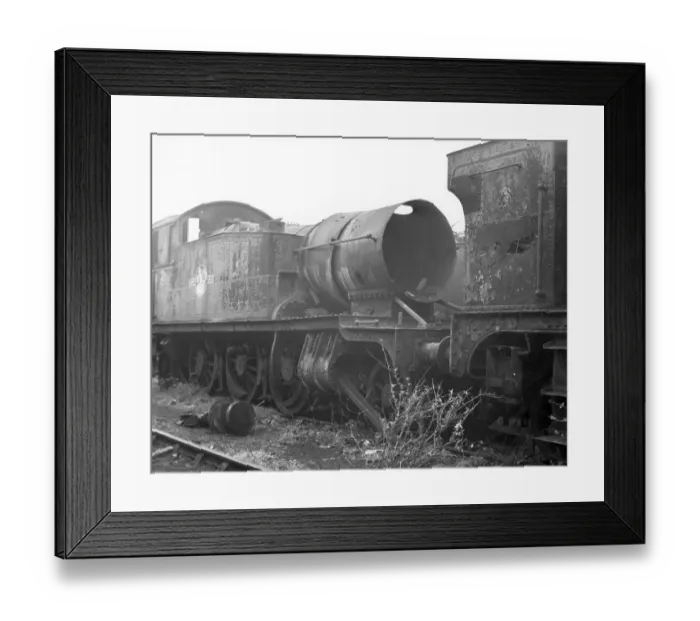 Framed Print : Tank locomotive No. 5521 at Barry Scrapyard, 1975