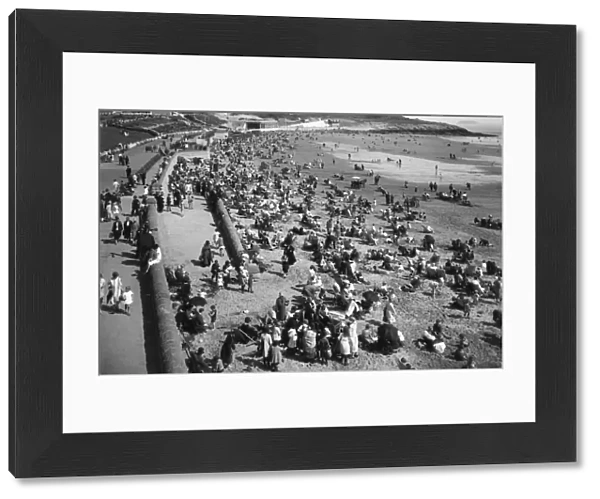 Barry Island, Wales, August 1927
