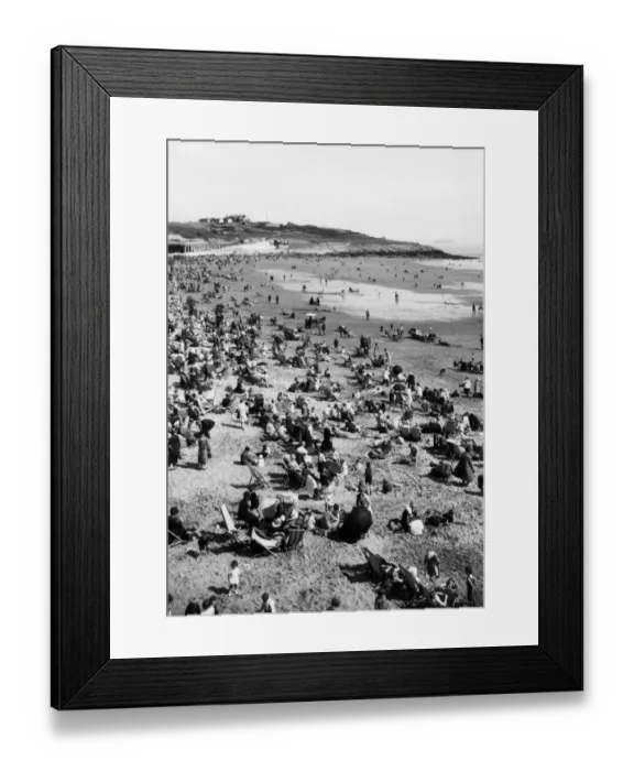 Framed Print : Barry Island, Wales, August 1927 Framed Print : Barry Island, Wales, August 1927