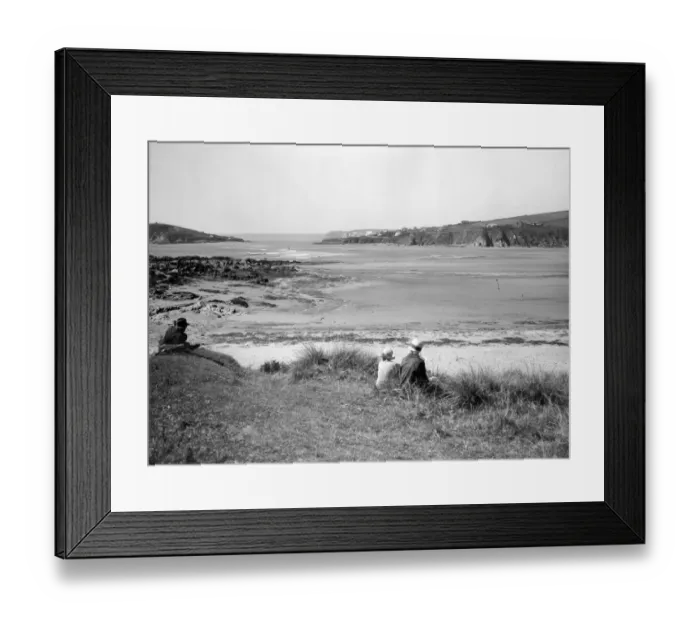 Framed Print : Bantham & Bigbury Sands, Devon, summer 1928 Framed Print : Bantham & Bigbury Sands, Devon, summer 1928