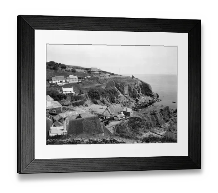 Framed Print : Cadgwith, Cornwall, c. 1920s Framed Print : Cadgwith, Cornwall, c. 1920s