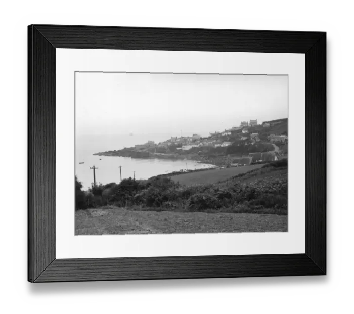 Framed Print : Coverack, Cornwall, July 1923 Framed Print : Coverack, Cornwall, July 1923