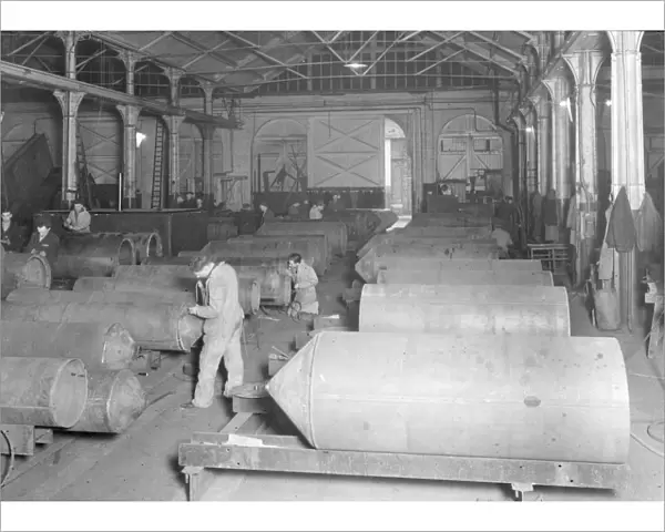 4000lb Bombs at the Swindon Works, 1940s