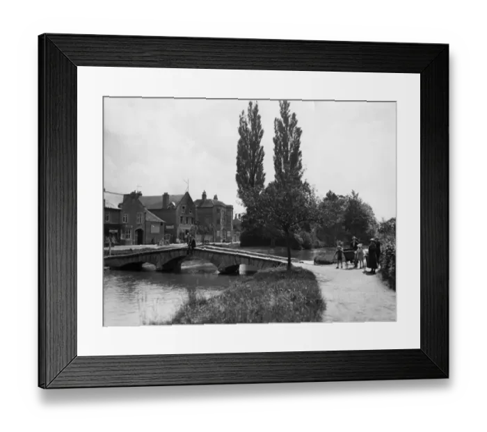 Framed Print : Bourton-on-the Water, c. 1925