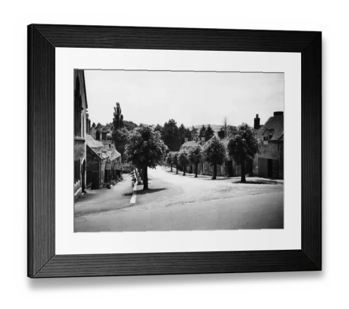 Framed Print : Winchcombe, June 1937 Framed Print : Winchcombe, June 1937