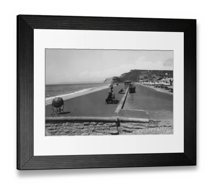 Framed Print : West Bay, Dorset, c. 1930 Framed Print : West Bay, Dorset, c. 1930