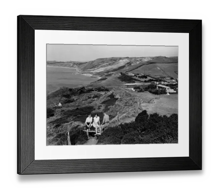 Framed Print : Osmington Mills, Dorset, c. 1930 Framed Print : Osmington Mills, Dorset, c. 1930