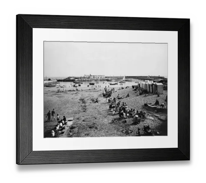 Framed Print : Lyme Regis Harbour, August 1936 Framed Print : Lyme Regis Harbour, August 1936