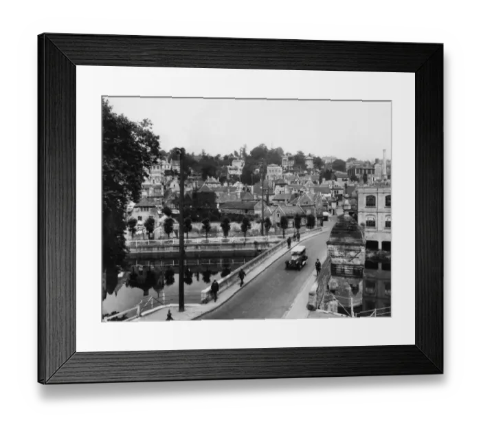 Framed Print : Bradford-on-Avon, June 1925 Framed Print : Bradford-on-Avon, June 1925