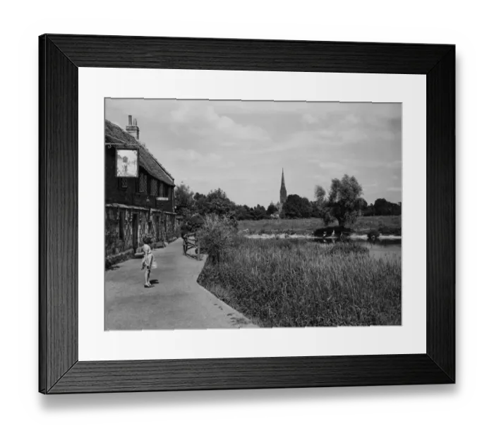 Framed Print : Old Mill House, Salisbury, June 1947